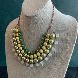 Titania's Green Necklace